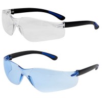 Blue, flexible temples are designed for the food processing industry and help provide a secure fit.